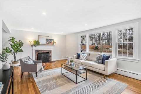 14 Deane St, Maynard, MA 01754 photo 7