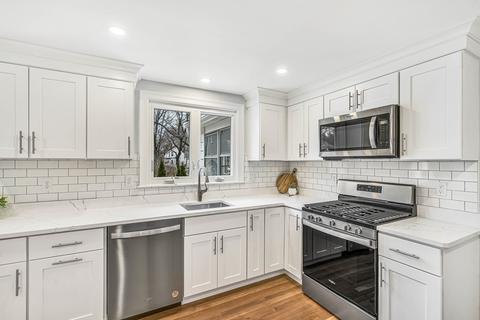 14 Deane St, Maynard, MA 01754 photo 16