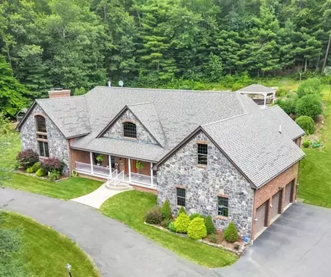 171 Scantic Rd, Hampden, MA 01036