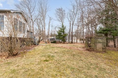 33 Maplewood Dr, Ellington, CT 06029 photo 34