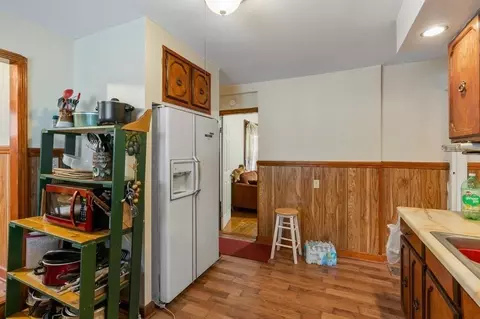 22 Pasadena St, Springfield, MA 01108 photo 9