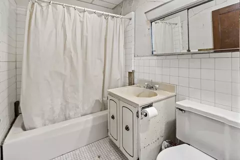 371 Clarkson St, Fall River, MA 02724 photo 20