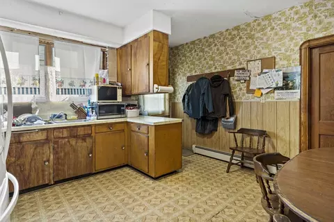 371 Clarkson St, Fall River, MA 02724 photo 22