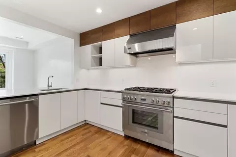 7 Columbus Sq #PH, Boston, MA 02116