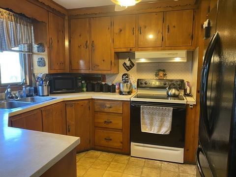 249 Birch St, Fall River, MA 02724 photo 5