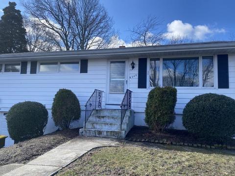 249 Birch St, Fall River, MA 02724 photo 2