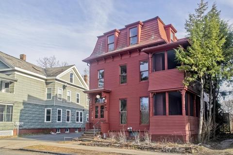35 Cedar St, Springfield, MA 01105 photo 2