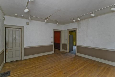 35 Cedar St, Springfield, MA 01105 photo 12