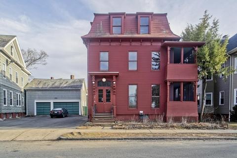 35 Cedar St, Springfield, MA 01105 photo 1