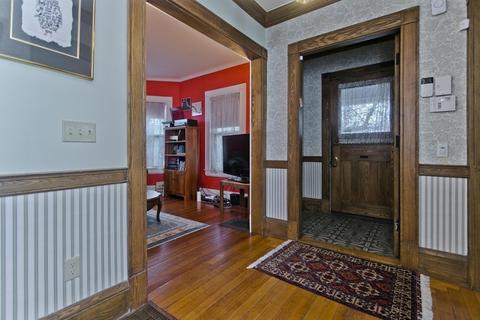 44 Fairfield St, Springfield, MA 01108 photo 3