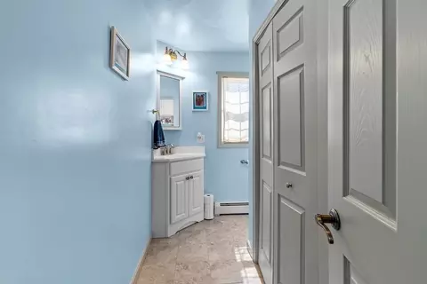 165 Frost St, Fall River, MA 02721 photo 15