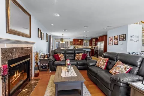 165 Frost St, Fall River, MA 02721 photo 13