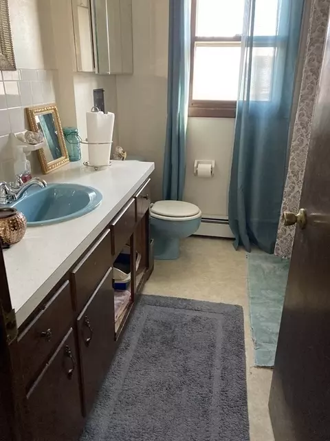 196 Montgomery St, Chicopee, MA 01020 photo 11