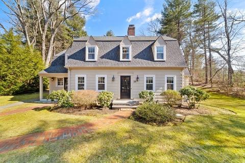 38 Centre St, Dover, MA 02030 photo 1
