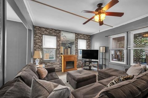 41 Washington St, Springfield, MA 01108 photo 6