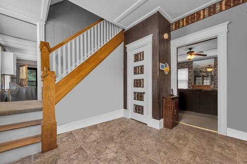41 Washington St, Springfield, MA 01108 photo 4