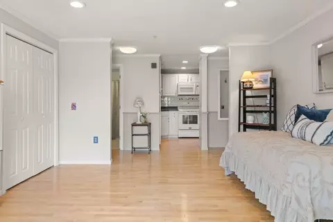 2 Ocean Ave #3D, Gloucester, MA 01930 photo 12