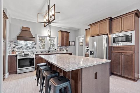 128 Salem St, Reading, MA 01867 photo 13
