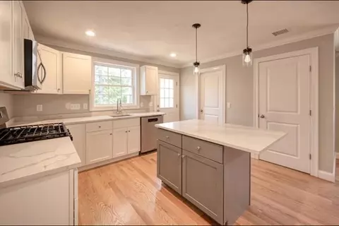 17 Christies Way #17, Holbrook, MA 02343