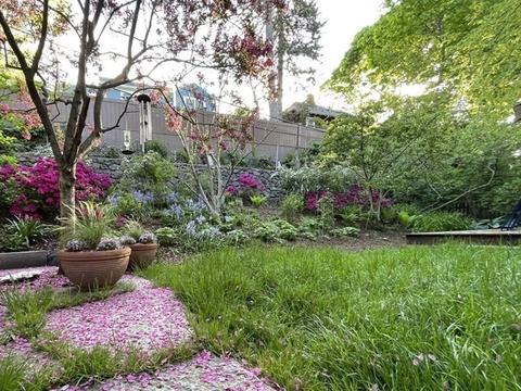 85 Stanton Rd, Brookline, MA 02445 photo 32