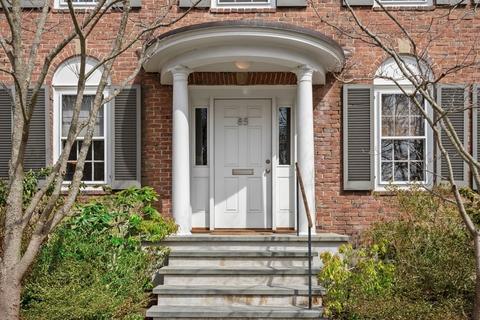 85 Stanton Rd, Brookline, MA 02445 photo 2