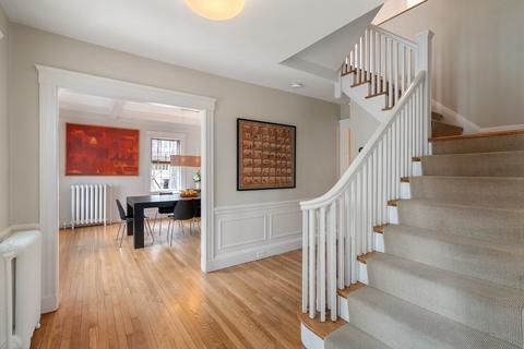 85 Stanton Rd, Brookline, MA 02445 photo 16