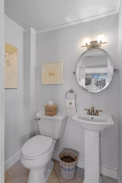 104 Front St, Marblehead, MA 01945 photo 15