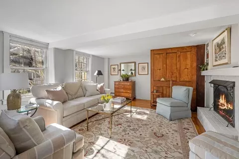 104 Front St, Marblehead, MA 01945 photo 8
