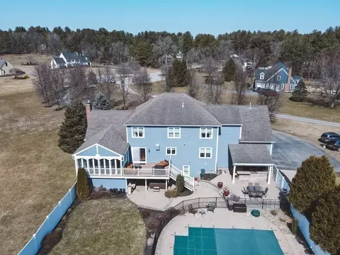 27 Brigham Rd, Berlin, MA 01503 photo 6