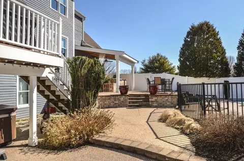 27 Brigham Rd, Berlin, MA 01503 photo 9