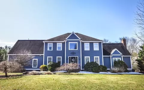 27 Brigham Rd, Berlin, MA 01503 photo 1