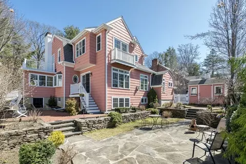 36 Sunset Rd, Wellesley, MA 02482 photo 2