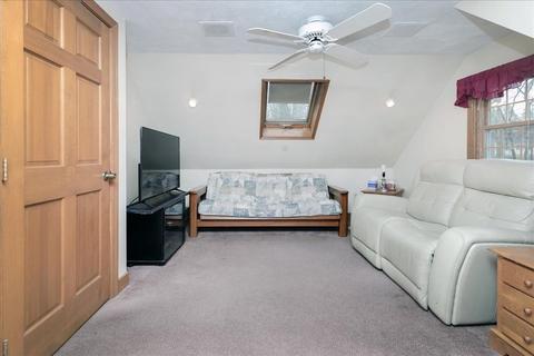 7 Forest St, Danvers, MA 01923 photo 24