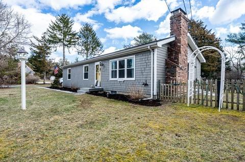 7 Kimberly Way, Cotuit, MA 02635 photo 6