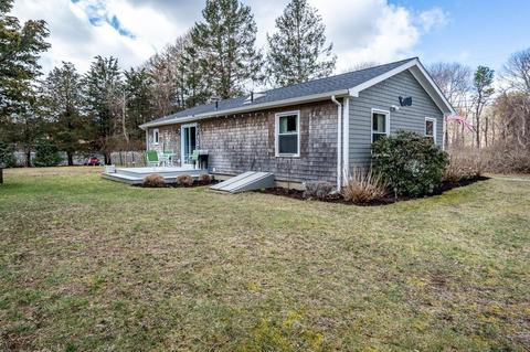 7 Kimberly Way, Cotuit, MA 02635 photo 5