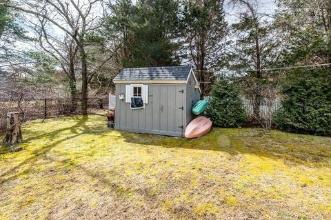 7 Kimberly Way, Cotuit, MA 02635 photo 4