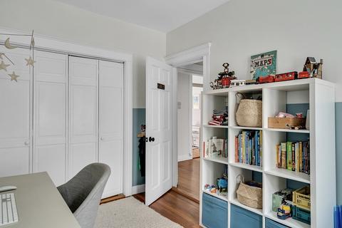 26 Summit Ave #5, Brookline, MA 02446 photo 17