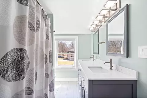 211 E Main St, Georgetown, MA 01833 photo 19