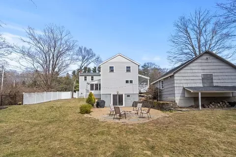 211 E Main St, Georgetown, MA 01833 photo 33