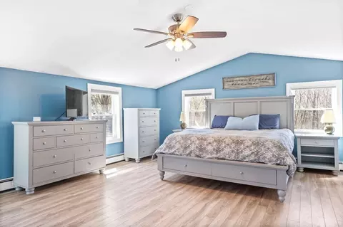 211 E Main St, Georgetown, MA 01833 photo 17