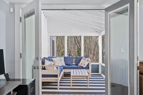 211 E Main St, Georgetown, MA 01833 photo 15