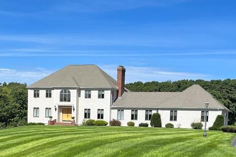 54 Brooks Rd, Paxton, MA 01612