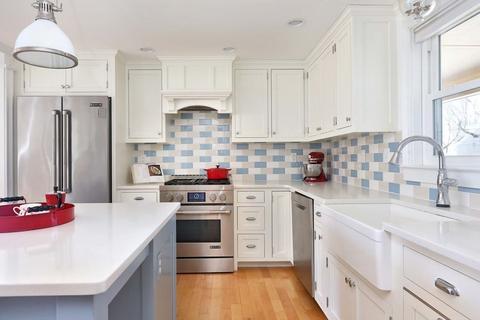 491 Webster St, Needham, MA 02492 photo 14