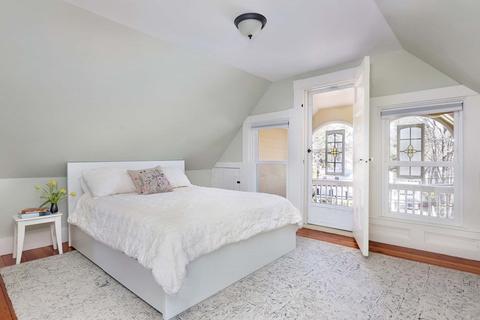 491 Webster St, Needham, MA 02492 photo 21