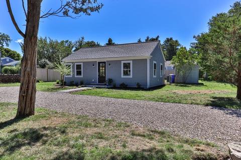 8 River Rd, Bourne, MA 02559 photo 1