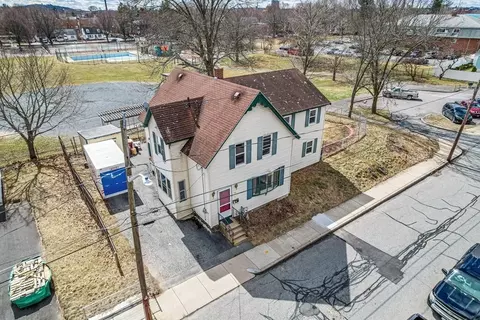 66 Eustis Ave, Lowell, MA 01850 photo 5