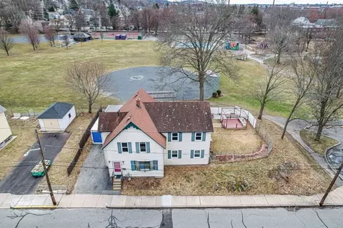 66 Eustis Ave, Lowell, MA 01850 photo 4