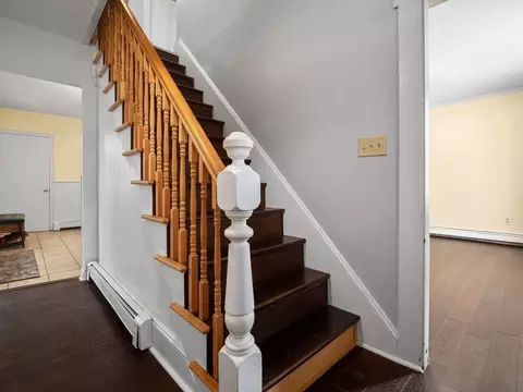 66 Eustis Ave, Lowell, MA 01850 photo 13