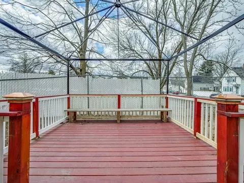 66 Eustis Ave, Lowell, MA 01850 photo 11