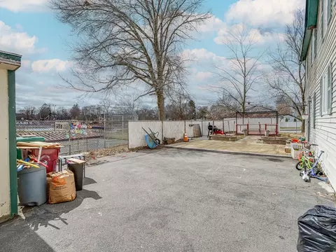 66 Eustis Ave, Lowell, MA 01850 photo 8